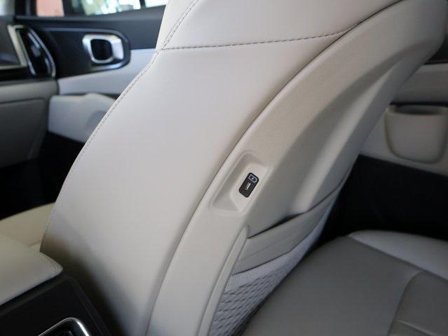 new 2025 Kia Sorento car, priced at $35,891