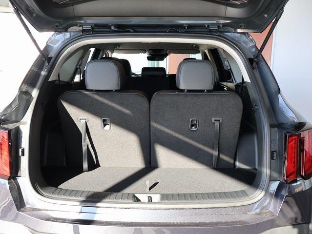 new 2025 Kia Sorento car, priced at $36,446