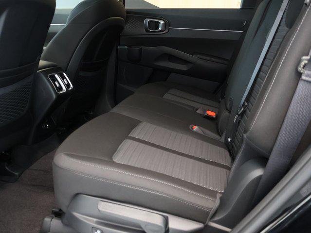 new 2025 Kia Sorento car, priced at $31,036