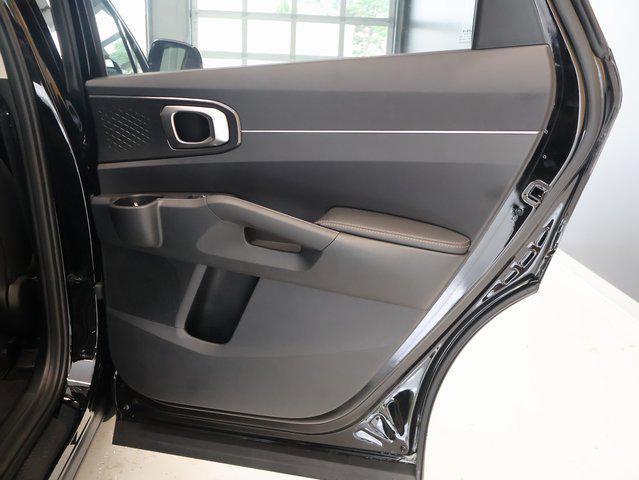 new 2025 Kia Sorento car, priced at $31,036