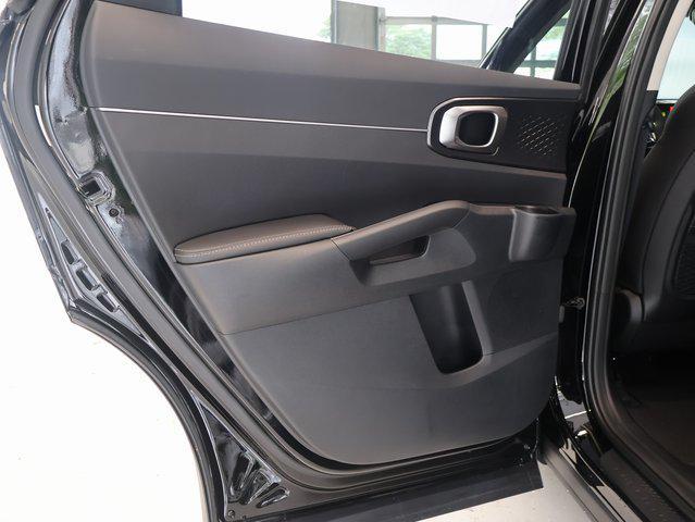 new 2025 Kia Sorento car, priced at $31,036