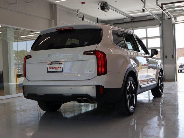 used 2023 Kia Telluride car, priced at $34,988
