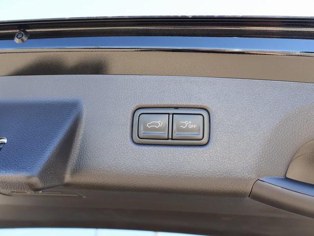 new 2025 Kia Carnival Hybrid car, priced at $44,230
