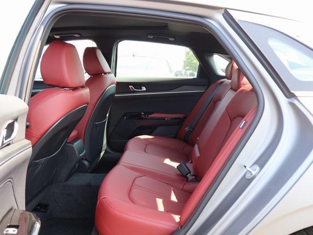 new 2025 Kia K5 car, priced at $32,567