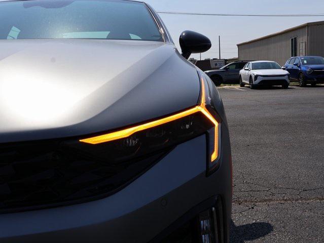 new 2025 Kia K5 car, priced at $32,567