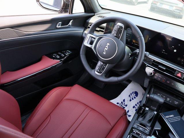new 2025 Kia K5 car, priced at $32,567