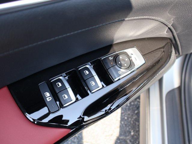 new 2025 Kia K5 car, priced at $32,567