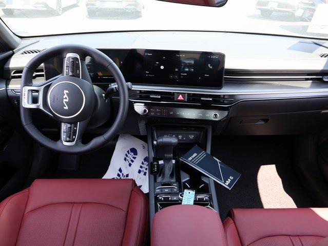 new 2025 Kia K5 car, priced at $32,567