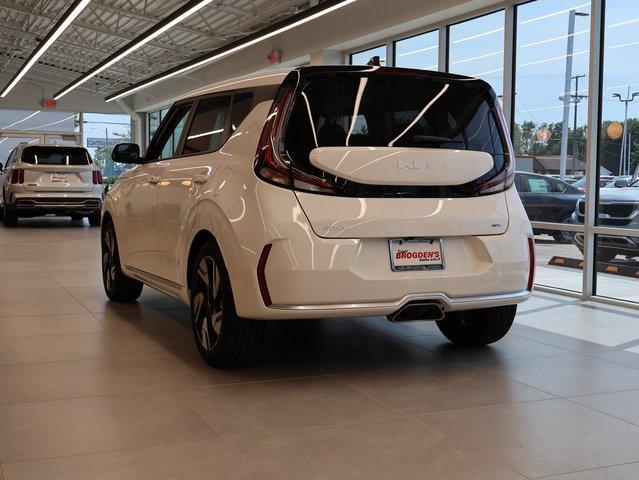 new 2025 Kia Soul car, priced at $27,537