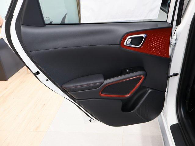 new 2025 Kia Soul car, priced at $27,537