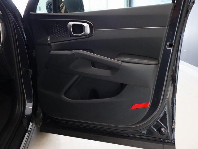 new 2025 Kia Sorento car, priced at $31,036
