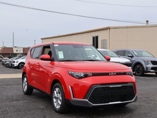 new 2025 Kia Soul car, priced at $22,260