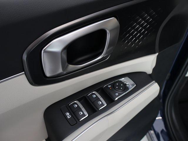 new 2025 Kia Sorento car, priced at $37,081