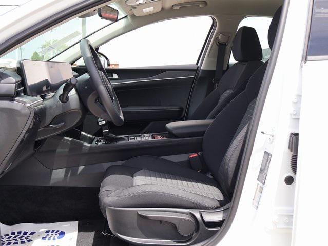 new 2025 Kia K5 car, priced at $27,640