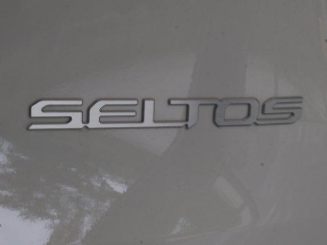 new 2026 Kia Seltos car, priced at $28,370