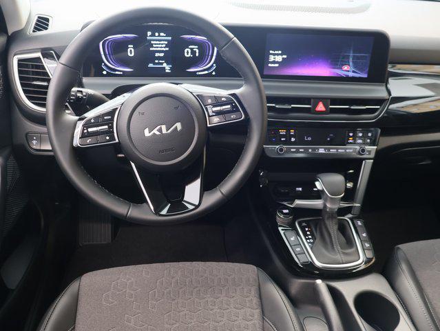 new 2026 Kia Seltos car, priced at $28,370