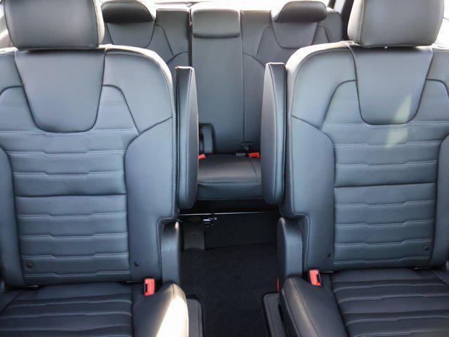 new 2025 Kia Telluride car, priced at $52,401