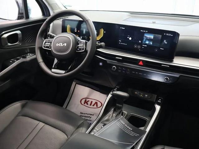 new 2025 Kia Sorento car, priced at $39,990