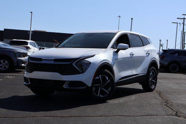 new 2025 Kia Sportage Hybrid car, priced at $30,741