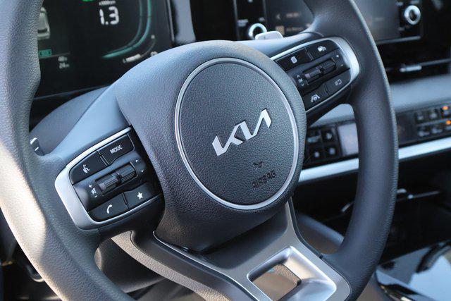 new 2025 Kia Sportage Hybrid car, priced at $30,741