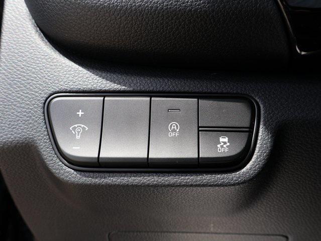 new 2025 Kia Seltos car, priced at $27,820