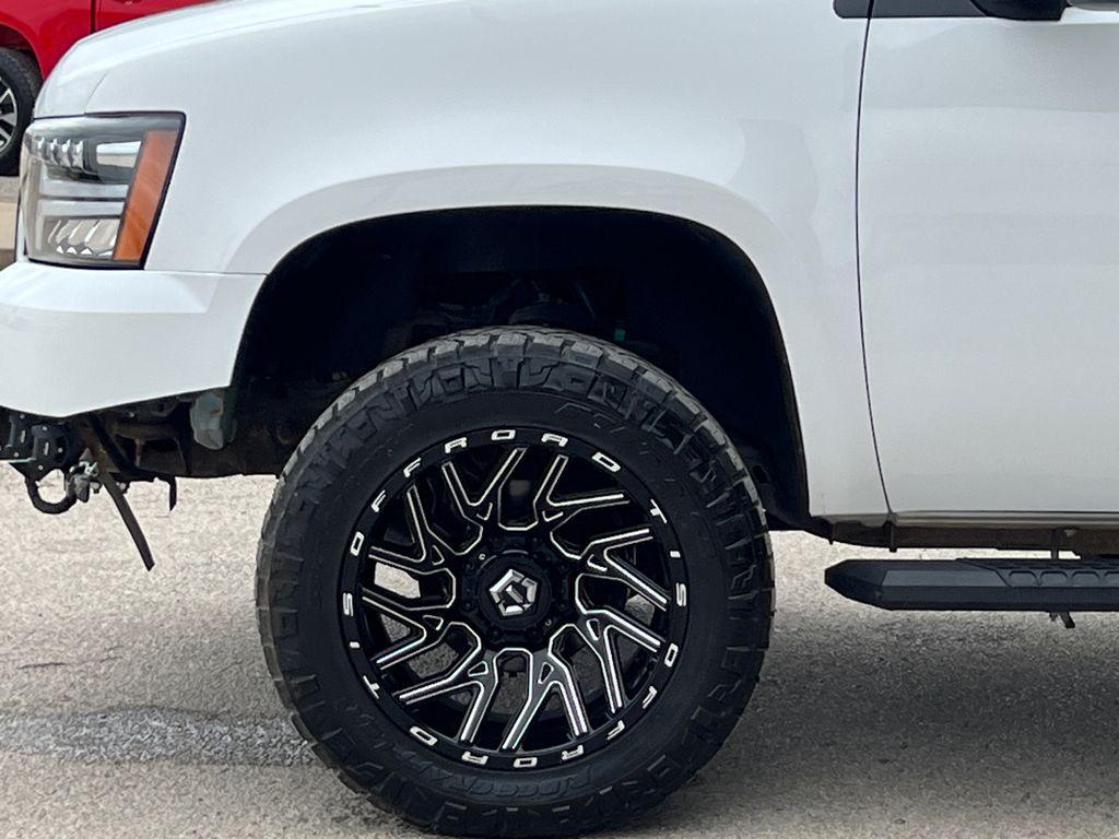 used 2013 Chevrolet Suburban car, priced at $33,950