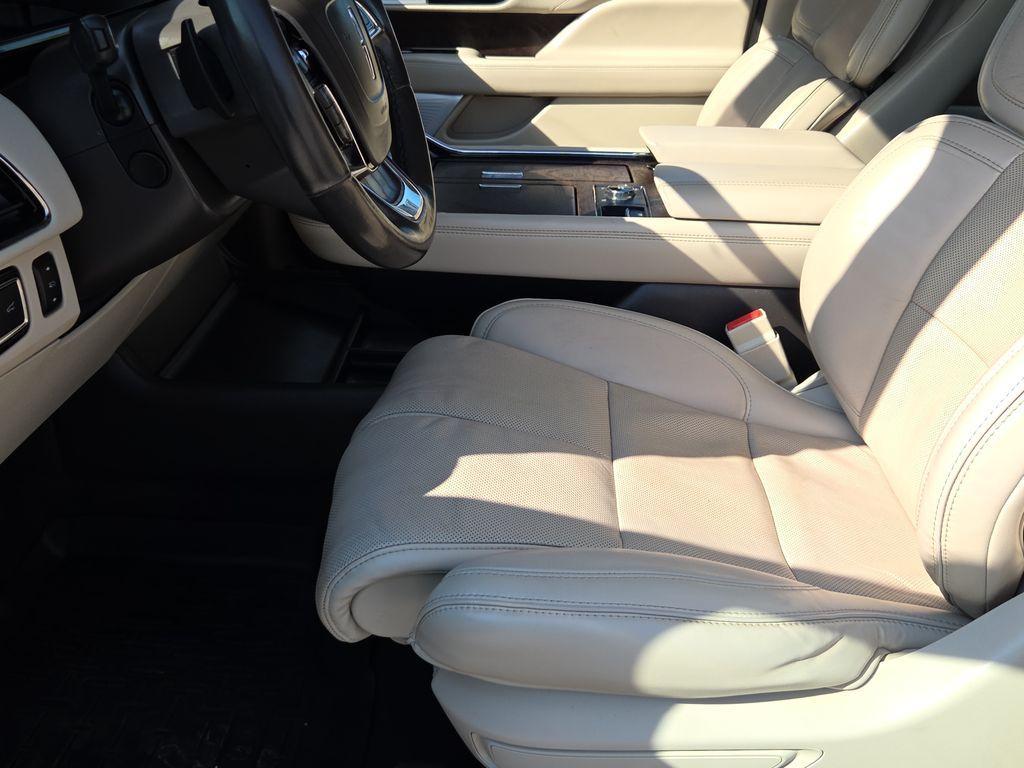 used 2019 Lincoln Navigator L car, priced at $29,950
