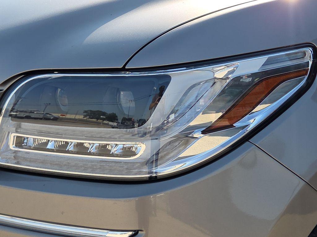 used 2019 Lincoln Navigator L car, priced at $29,950
