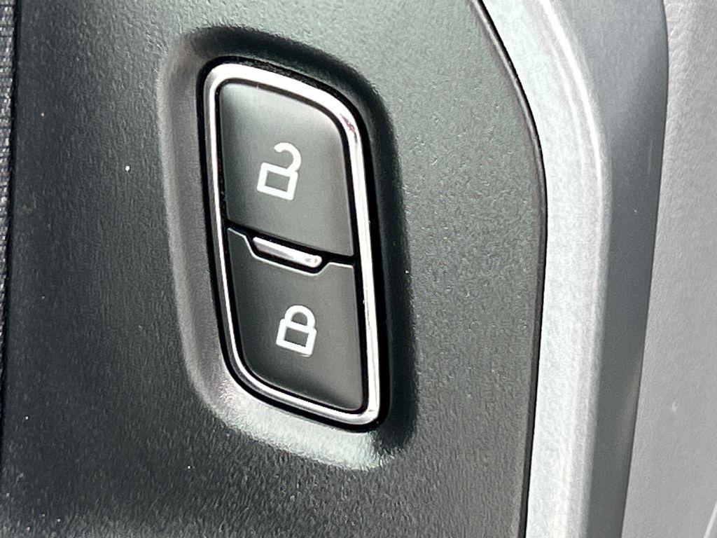 used 2021 Ford F-150 car, priced at $39,950