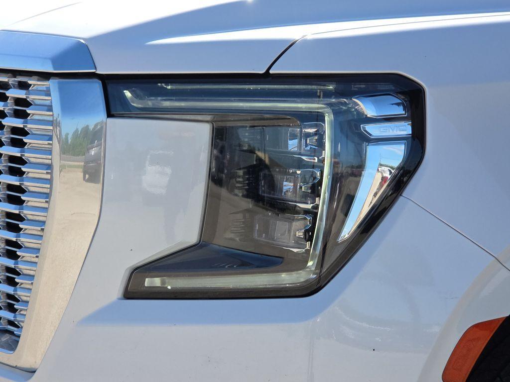 used 2023 GMC Yukon car, priced at $60,950