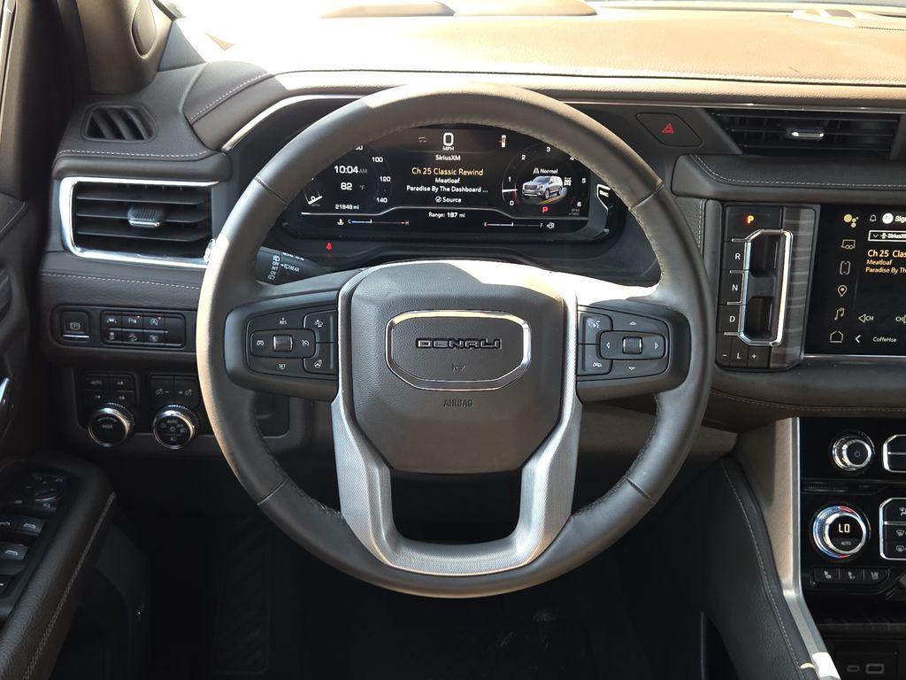 used 2023 GMC Yukon XL car, priced at $69,950