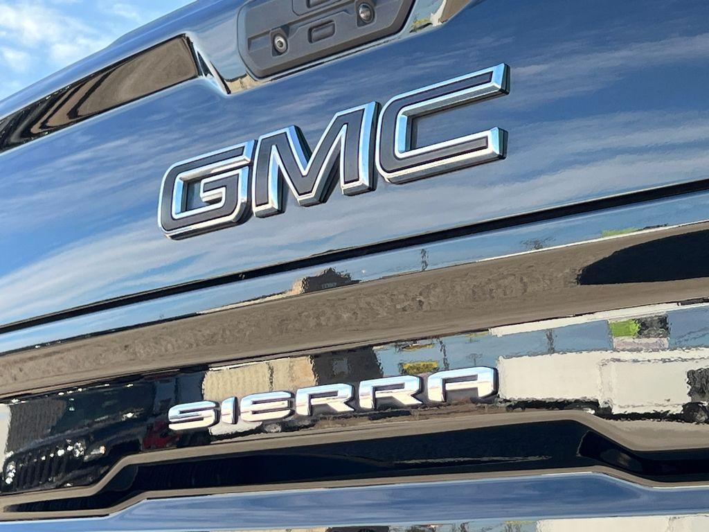 used 2020 GMC Sierra 1500 car, priced at $33,950