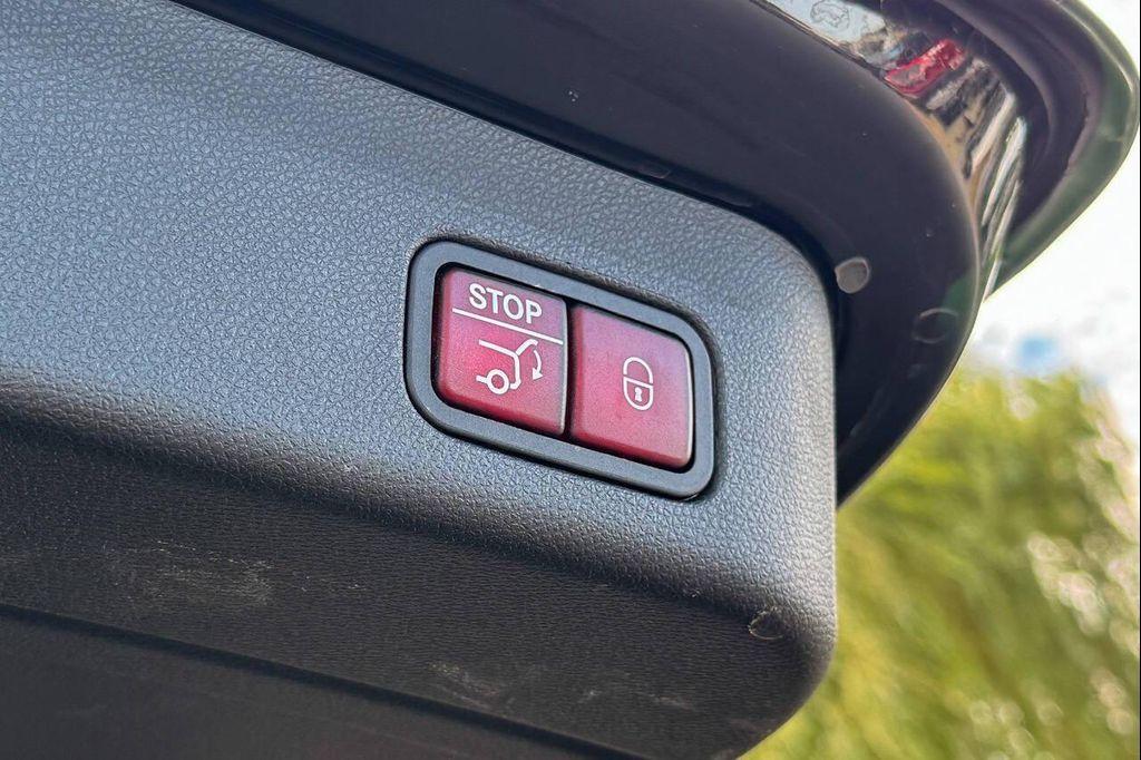 used 2013 Mercedes-Benz M-Class car, priced at $29,995