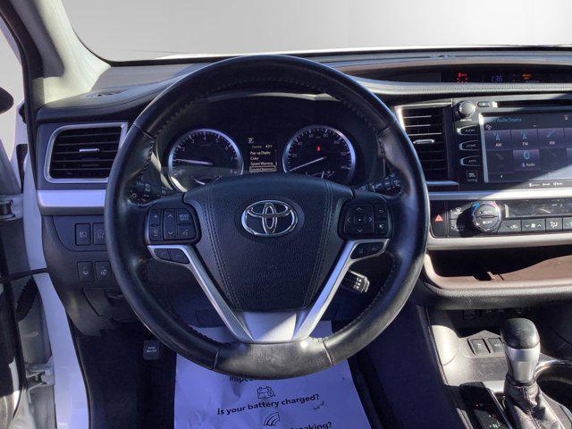used 2018 Toyota Highlander car, priced at $27,914