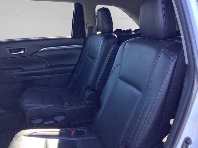 used 2018 Toyota Highlander car, priced at $27,914