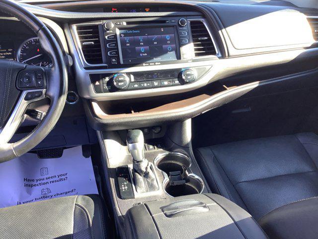 used 2018 Toyota Highlander car, priced at $27,914