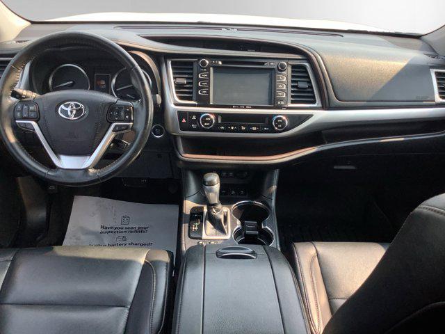used 2019 Toyota Highlander car, priced at $19,495