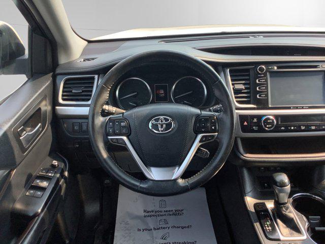 used 2019 Toyota Highlander car, priced at $19,495