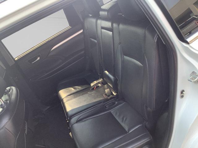 used 2019 Toyota Highlander car, priced at $19,495