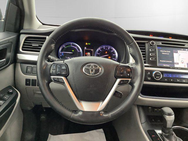 used 2019 Toyota Highlander Hybrid car, priced at $21,392