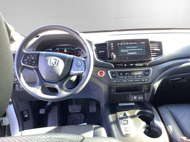 used 2022 Honda Pilot car, priced at $34,991