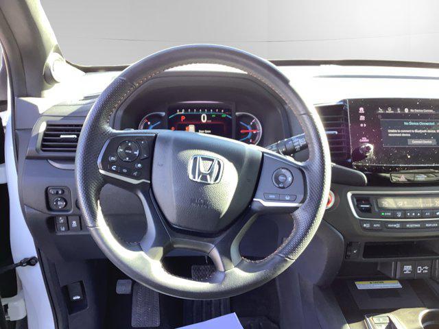 used 2022 Honda Pilot car, priced at $34,991