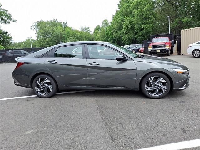 used 2025 Hyundai Elantra car, priced at $22,018