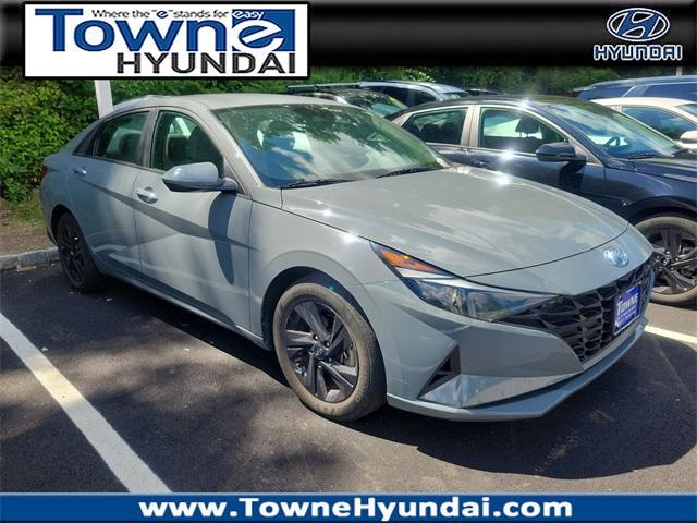 used 2022 Hyundai Elantra HEV car, priced at $19,995