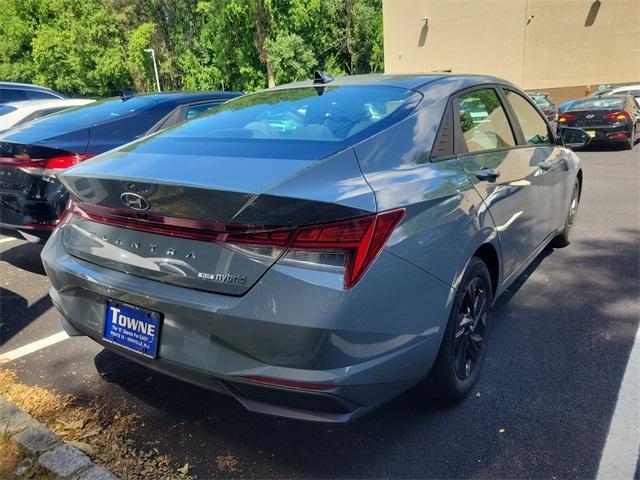 used 2022 Hyundai Elantra HEV car, priced at $19,995