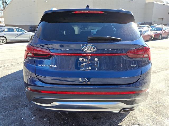 used 2022 Hyundai Santa Fe car, priced at $23,995