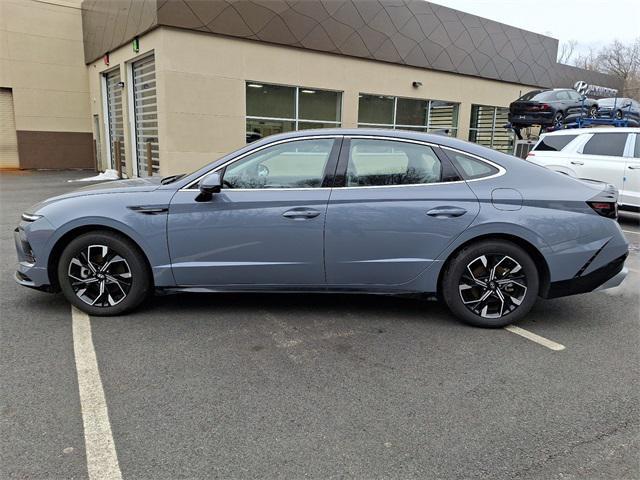 used 2024 Hyundai Sonata car, priced at $27,995