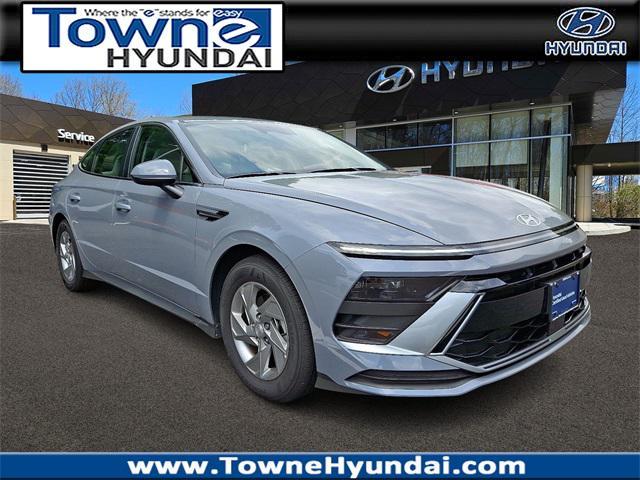 used 2025 Hyundai Sonata car, priced at $23,311