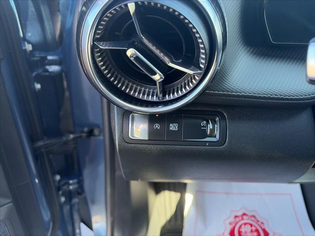 used 2025 Chevrolet Equinox car, priced at $26,900