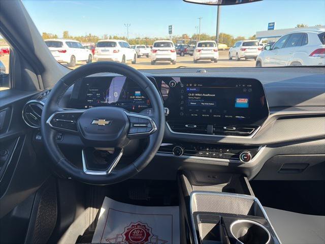 used 2025 Chevrolet Equinox car, priced at $26,900